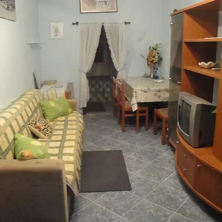 Apartment Saric Lovran